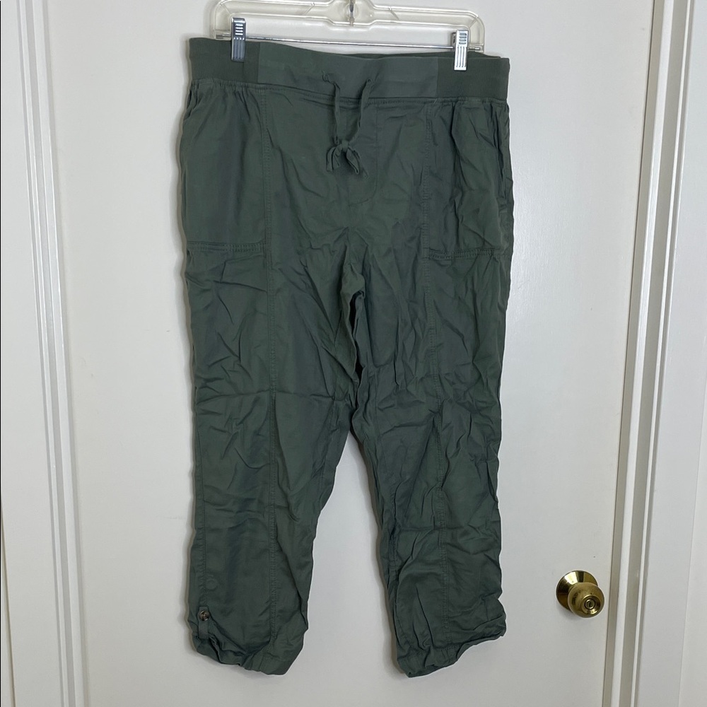 41 Hawthorn Olive Green Trousers